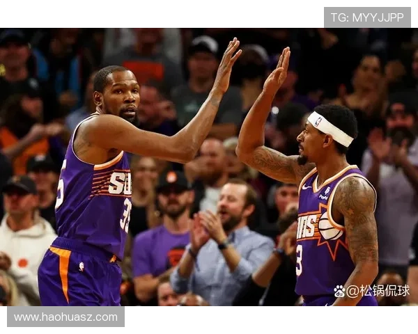 杜兰特首节状态低迷全场13投仅6中贡献15分4篮板2助攻1盖帽